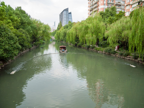 河道保洁遥控船