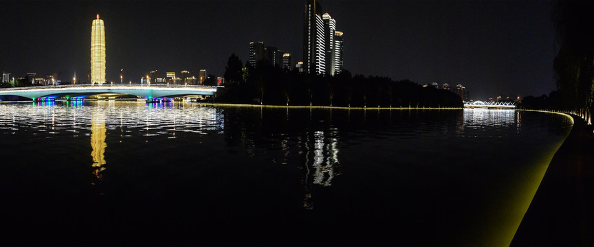 如意湖夜景