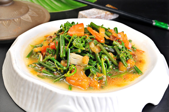 豆豉炒水蕨菜