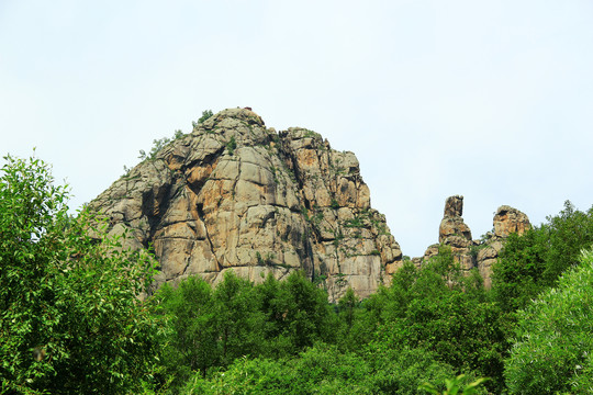 喇嘛山旅游
