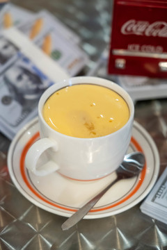 越南鸡蛋咖啡