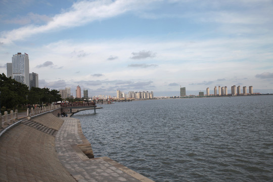 青岛唐岛湾滨海公园