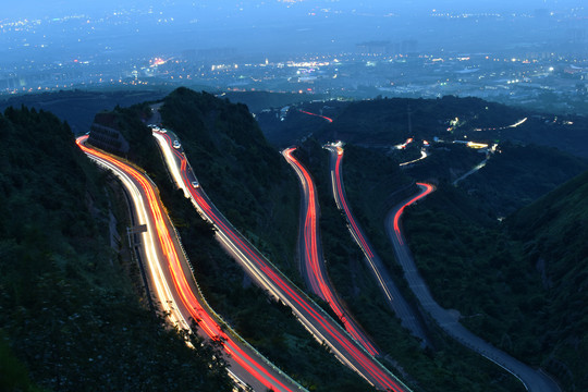 临潼盘山路