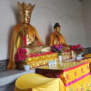 佛祖神像