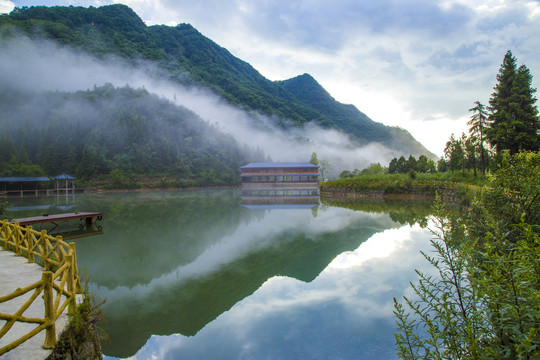 长峡天池23