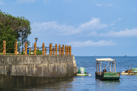 海岸围栏