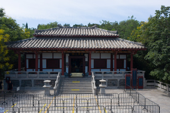 汉梁王祠