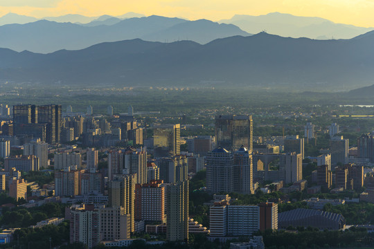 远眺北京海淀区城市建筑群