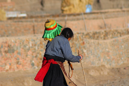 藏族老人