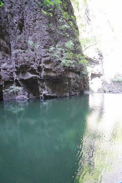 太行山八泉峡峡谷溪水