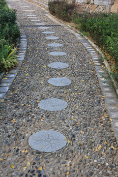 石子路