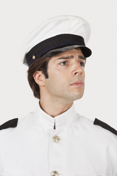 年轻的海军军官