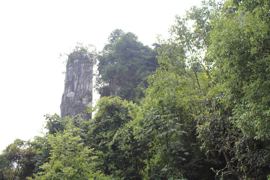 三峡人家石碑岩