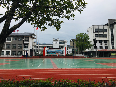 学校操场