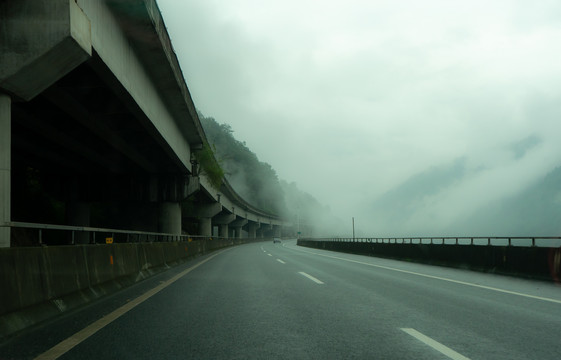 错层高速路