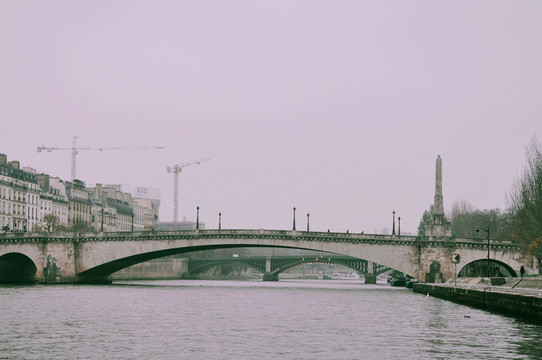 法国塞纳河桥