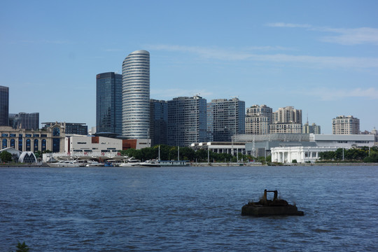 上海滨江