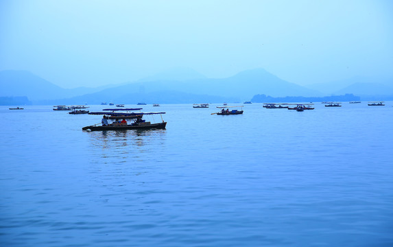 江南山水装饰画