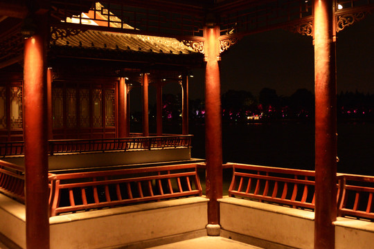 中国风古建筑走廊夜景
