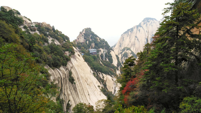 华山峡谷