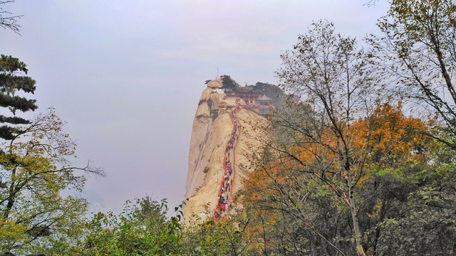 华山苍龙岭