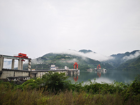 隔河岩水电站