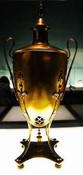 古董花瓶形状的茶壶