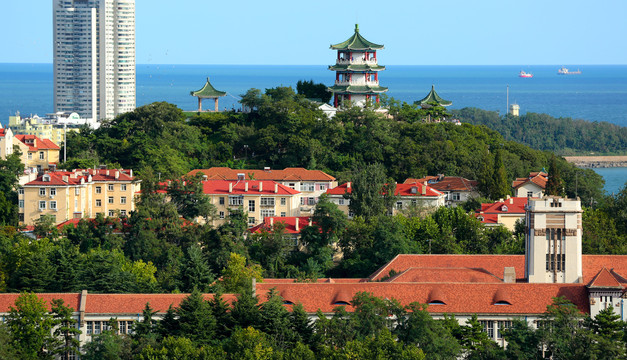 青岛小鱼山建筑风光