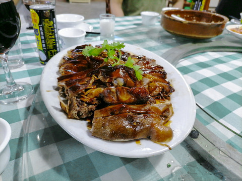 农庄湘菜烧鹅肉