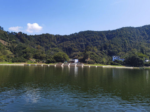 新安江山水画廊