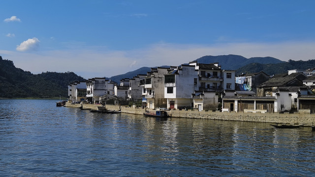 新安江山水画廊