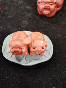陶瓷双猪