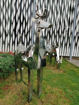 不锈钢小鹿雕塑