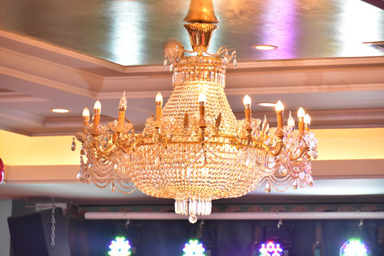 宴会厅水晶灯