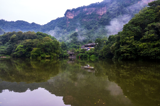 青城山