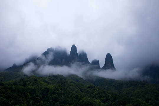 云里大山