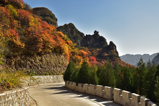 河北省石家庄市平山县沕沕水景区