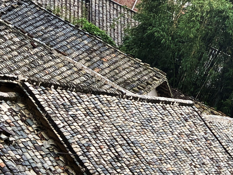 瓦房屋顶