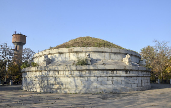 安阳袁林墓冢