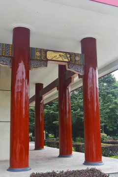 红柱子