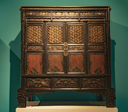 古代雕花书柜