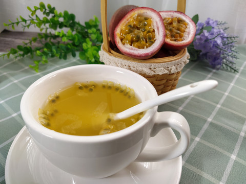 百香果果汁饮料