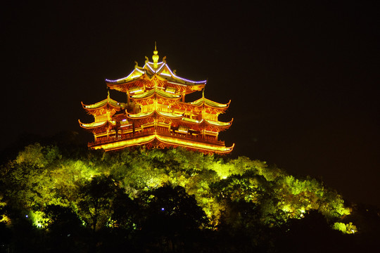 夜色下的杭州小景