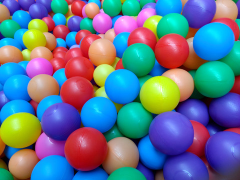 儿童游乐场彩色塑料球
