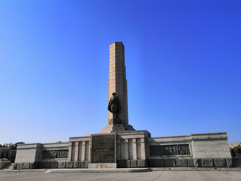 大连旅顺苏军烈士纪念碑