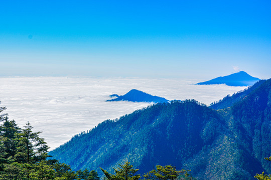 四川西岭雪山