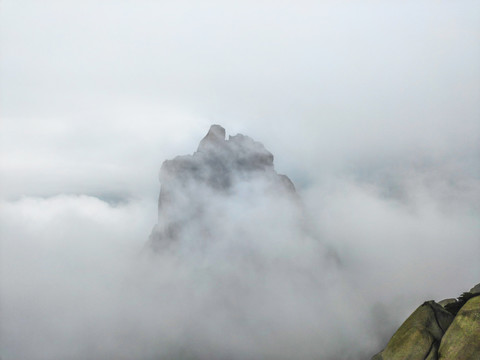 云雾背景