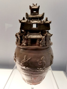 三国青釉陶器