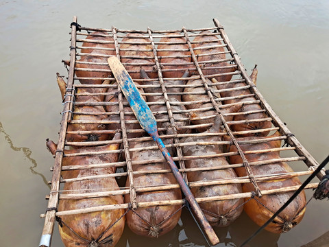 黄河羊皮筏