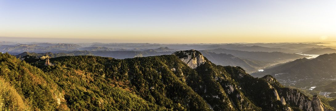 泰山晨曦